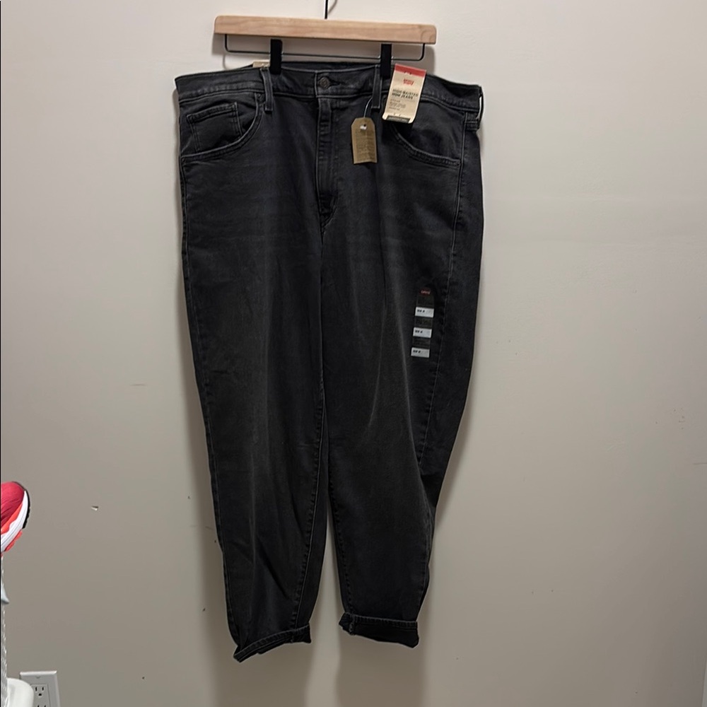 Women’s Plus Black Levi’s High Waisted Mom Jeans